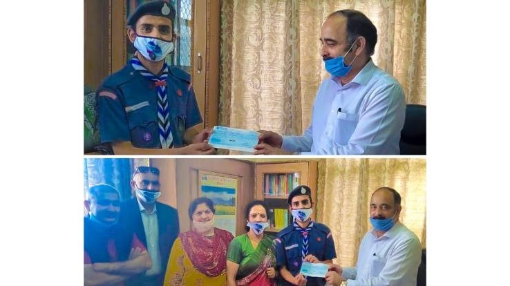 भारत स्काउट एंड गाइड्स हि.प्र. की नौ ओपन यूनिट ने मुख्यमंत्री राहत कोष में दिए 71 हजार रुपये