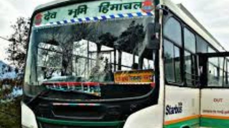 शिमला टिक्कर वाया शारोंथा बस सेवा ठप होने से ग्रामिण परेशान