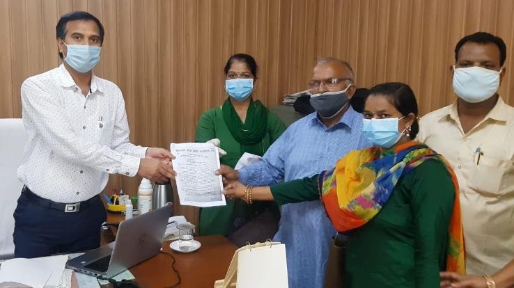 आशा वर्करस कार्यकर्ता संघ ने उठाई आशा वर्करस को सरकारी कर्मचारी घोषित करने की मांग