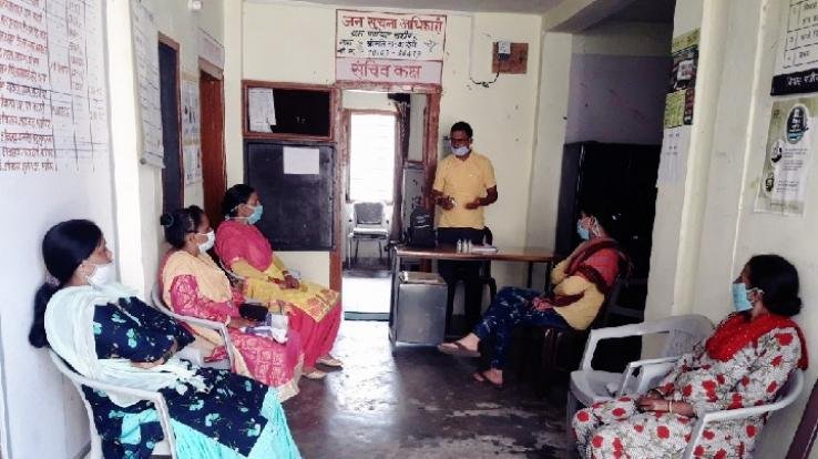 जल जीवन मिशन के अंतर्गत 5 महिलाओं को दिया जल जांच प्रशिक्षण