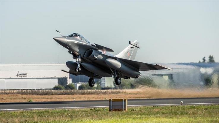 Five Rafale jets to touchdown in Ambala today, will jion IAF's 'Golden Arrows' Squadron