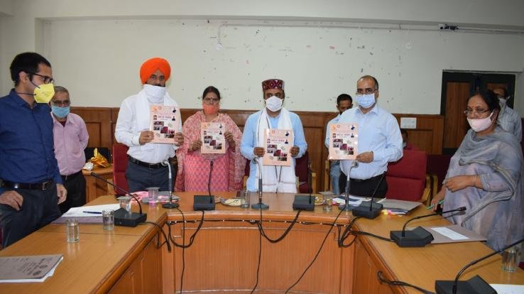 डाॅ. सैजल ने किया सहज प्रयास का विमोचन