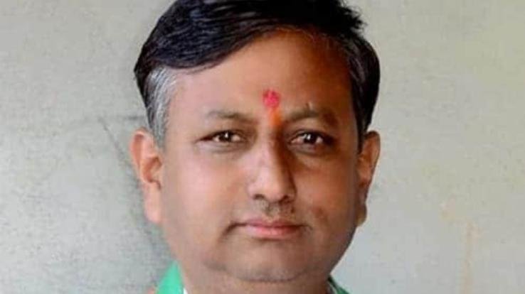 राजेंद्र गर्ग के कैबिनेट स्तर का मंत्री बनाने पर घुमारवीं क्षेत्र में ख़ुशी की लहर 