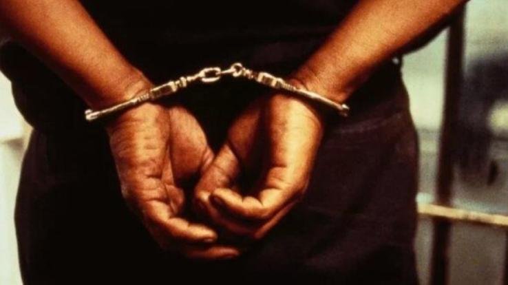  Police arrested absconding criminal