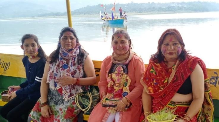 Ganpati-immersion-in-Govind-Sagar-lake