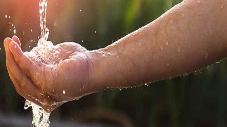 Villagers-struggling-with-water-shortage