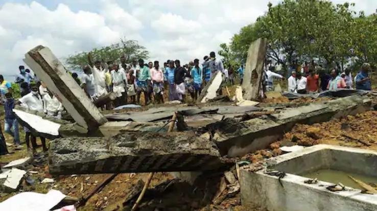 Massive explosion 9 Dead Several injured