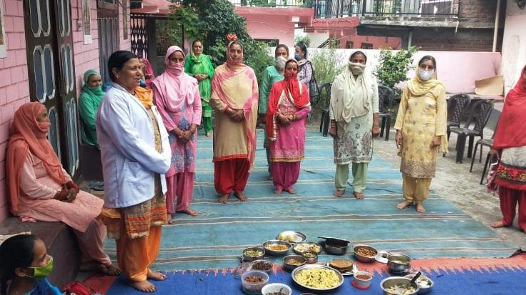 poshan-divas-celebrated-in-lalhana