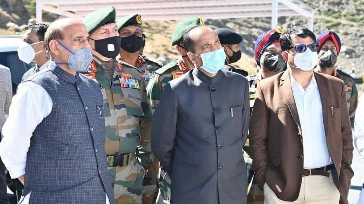 defence-minister-visits-atal-rohtang-tunnel-before-inauguration