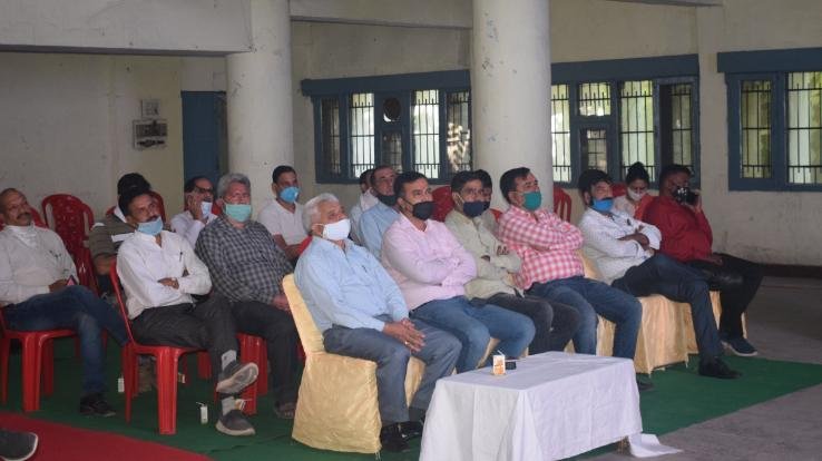 people-of-Bilaspur-watched-the-live-ceremony-of-the-Atal-Tunnel-Rohtang