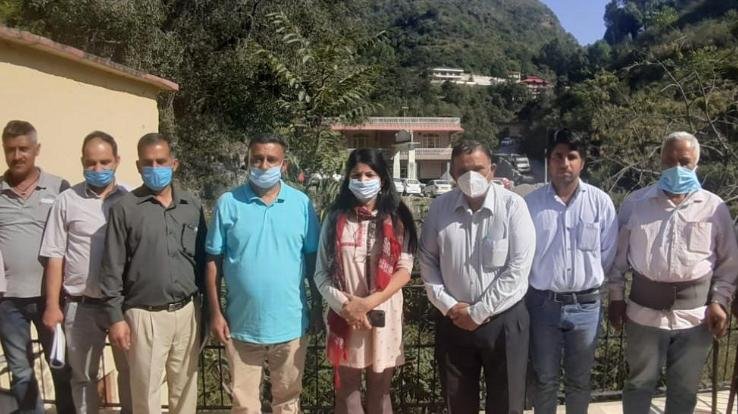 Horticulture-department-meeting-held-in-gram-panchayat-gaiana