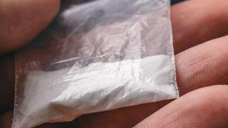 ढली क्षेत्र में तीन युवकों से चिट्टा बरामद, गिरफ्तार