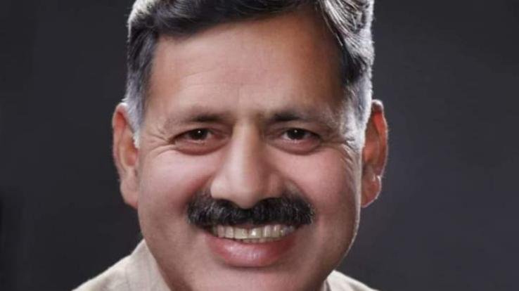 देश के प्रधान मंत्री लगातार कर रहे फिजूल खर्ची देश का कोई ध्यान नहीं : राजेश धर्माणी