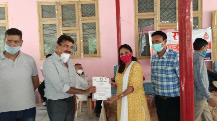 सोलन अस्पताल में पूरी होगी रक्त की मांग, 25 लोगों ने किया महादान