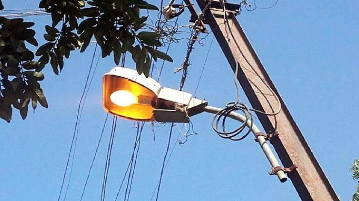 Satyaprakash-raised-questions-regarding-the-installation-of-street-lights