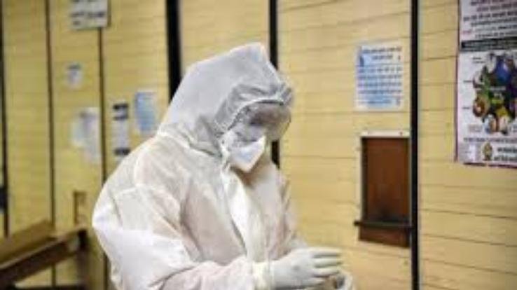 Further slide in Active COVID-19 Cases