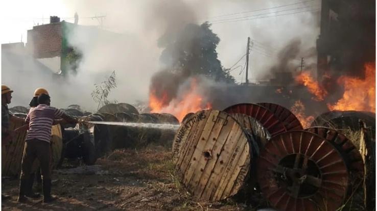 fire-in-a-company-in-baddi