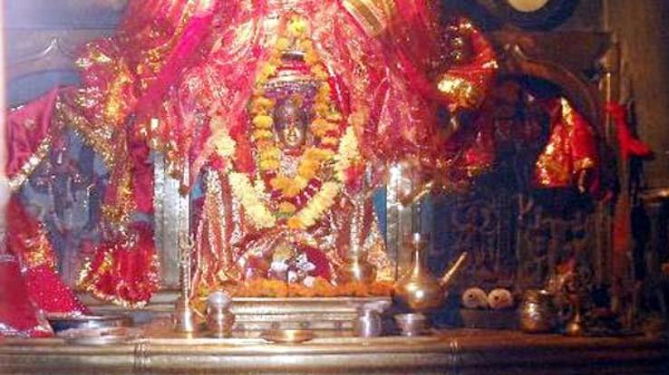 chamunda-devi-temple-in-kangra-himachal-pradesh