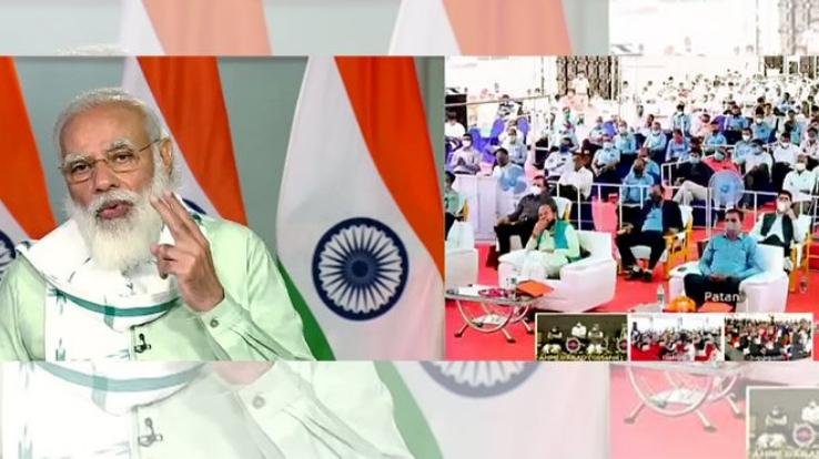 Prime Minister Modi inaugurated 3 key projects in Gujarat
