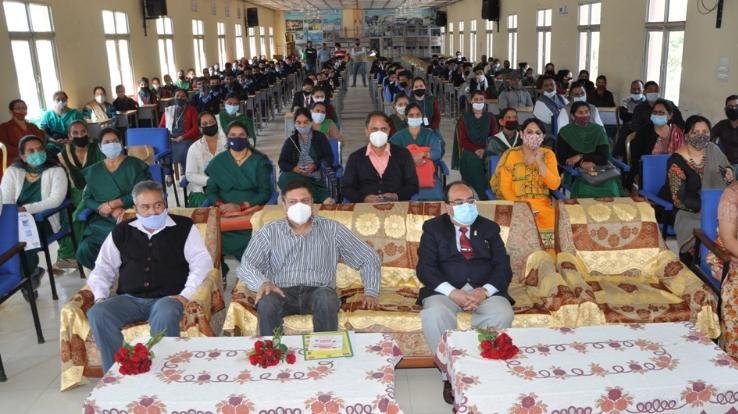 Made-people-aware-of-safety-tips-freedom-from-corona