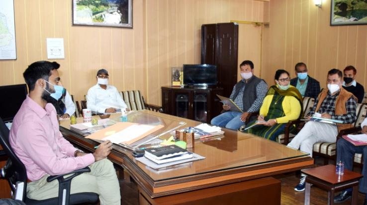 Additional-Deputy-Commissioner-gave-instructions-to-Child-Protection-Officer