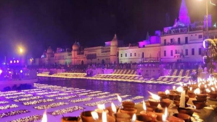 Ayodhya-adorned-with-5-lakh-51-thousand-diyas