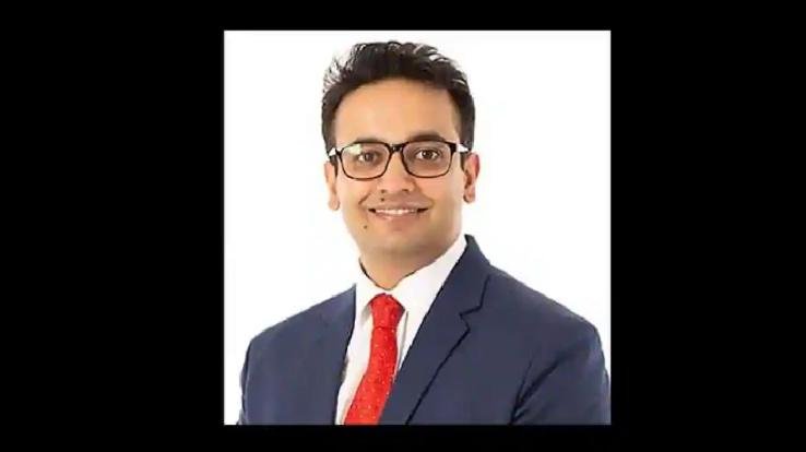 doc-mastram-sharma-congratulates-doc-gaurav-sharma