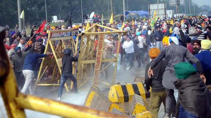 Farmers-are-now-allowed-to-enter-Delhi-and-hold-peaceful-protests 