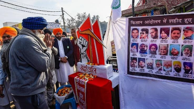 Farmers Pay Tribute