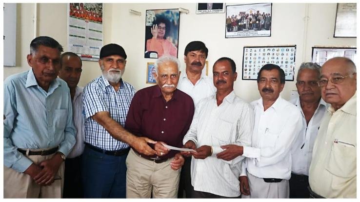 ओल्डऐज हेल्प लाइन सोसायटी ने प्रदान की सहायता राशि