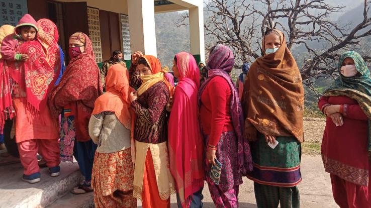 polling-for-Panchayati-Raj-institutions-in-Dharmpur-development-block