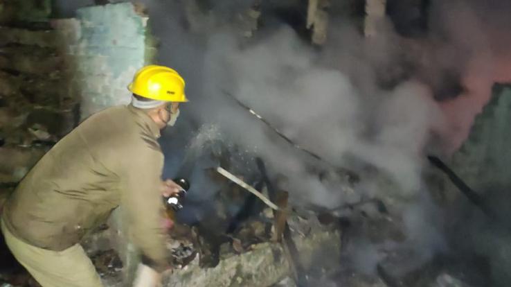 person-living-inside-the-house-died-due-to-fire-in-house