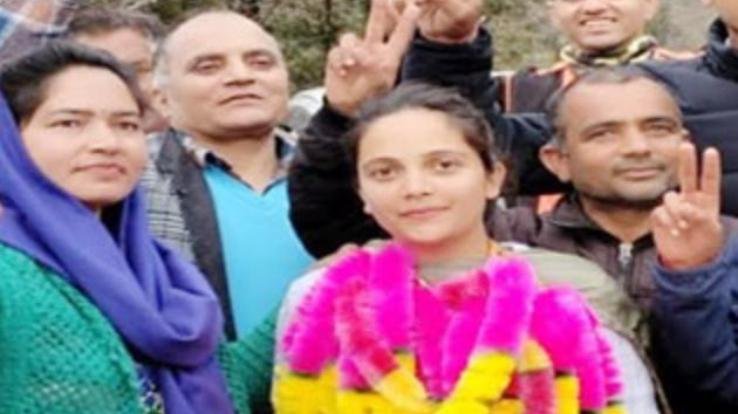 22-year-old-Madhu-Devi-from-Ladbol-became-BDC-member