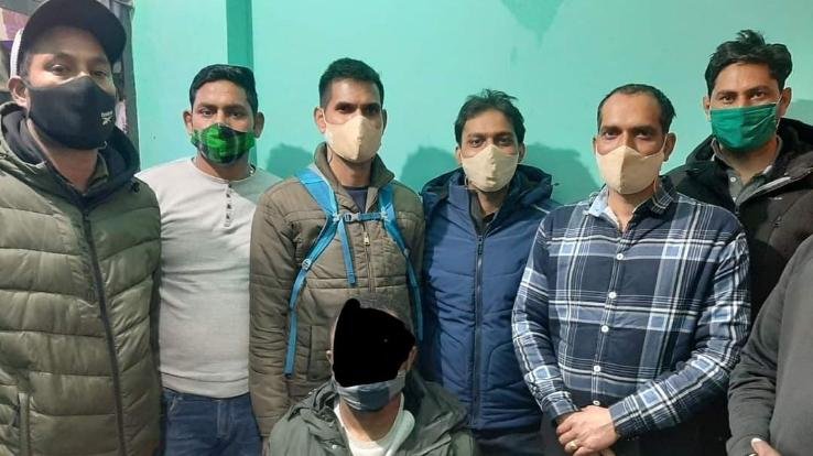african-man-arrested-from-delhi-by-kullu-police