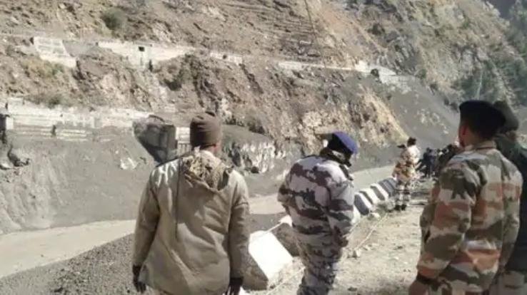 ग्लेशियर टूटने के 24 घंटो बाद भी 153 से अधिक लोग लापता, अभी तक 14 शव बरामद