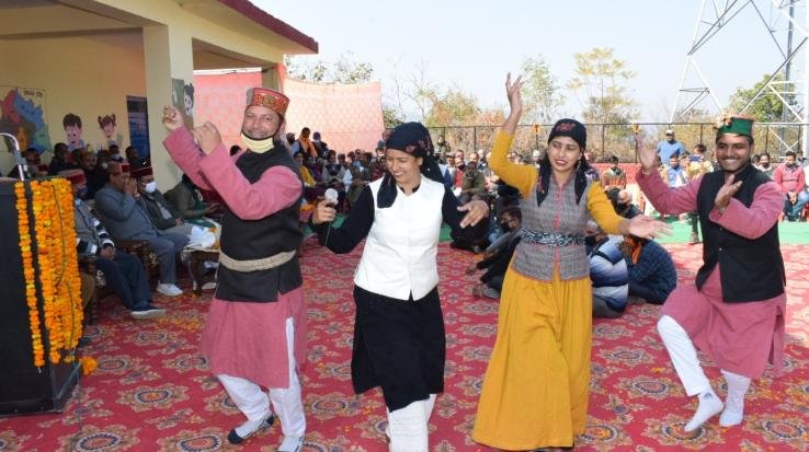 स्तरोन्नत राजकीय वरिष्ठ माध्यमिक पाठशाला जाडली का विधिवत शुभारम्भ