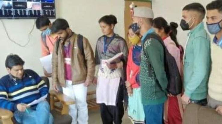 Students are facing problems in college Teesa