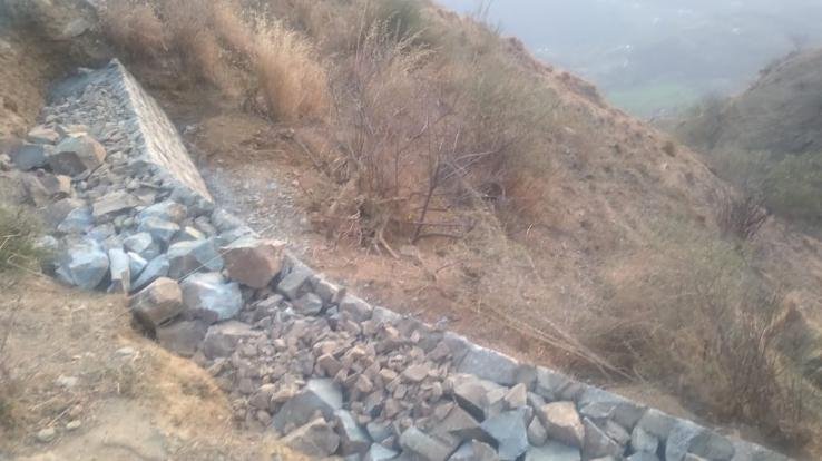 Construction work is not being done properly on Sahl Garlog road