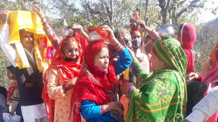 Bhagwat Mahapuran Katha inaugurated in ancient Durga Mata temple of Patta Barouri