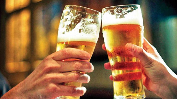 Hamirpur: Drunk in the open, then fined 500 rupees, the panchayat took a big decision