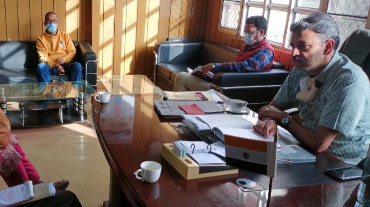 Review meeting held regarding covid-19 in Kandaghat