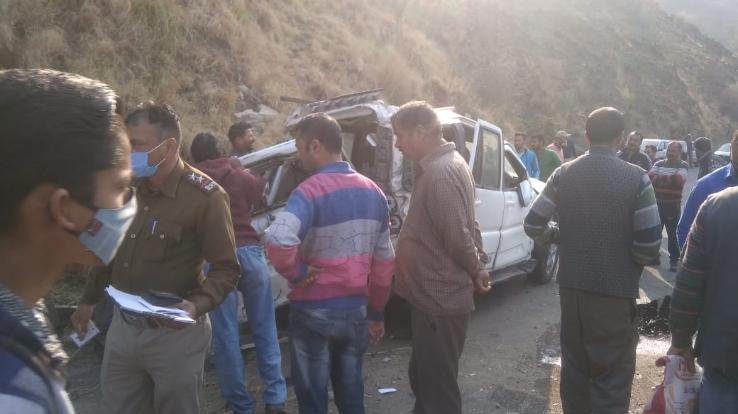 Road accident occurred in Kumarsain