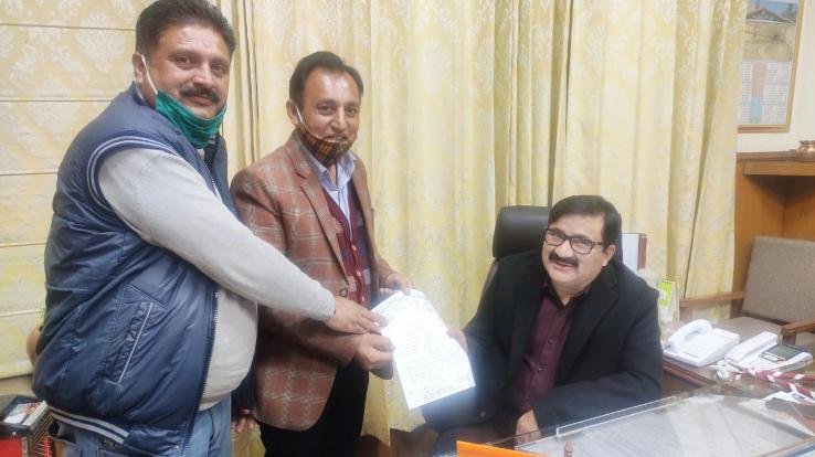  Himachal Government Teachers' Union met Education Minister Govind Thakur