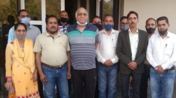 mandi-corona-schoolclosed-10 april