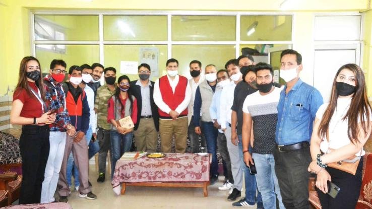 solan-corona-update-news-himachal-19-april