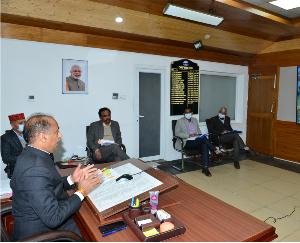 Shimla: Chief Minister reviews the preparations to deal with Omicron through virtual medium