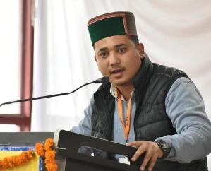 Government should solve JBT and B.Ed recruitment issue soon: Akash Negi 111222