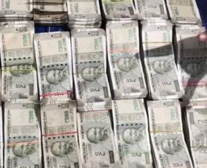 Una: Raid on a suspect's house in Saloh... 357 grams of opium along with Rs 2 lakh drug money also seized.
