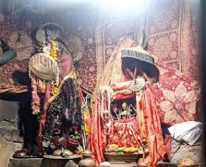 skull_filled_with_mahishasura_blood_still_present_here