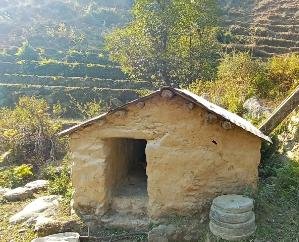 life_once_revolved_around_gharats_in_the_mountains_himachal_pradesh